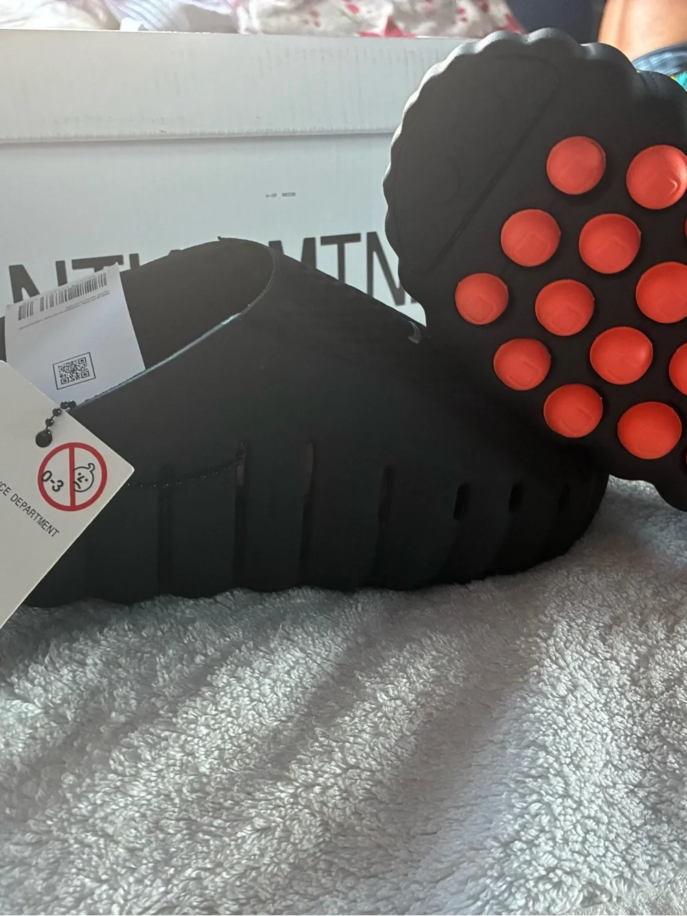 Nike Kids Black Slip-On Sandals with Bright Orange Traction Studs 9
